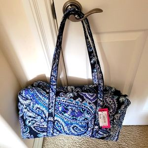 Vera Bradley medium travel duffle